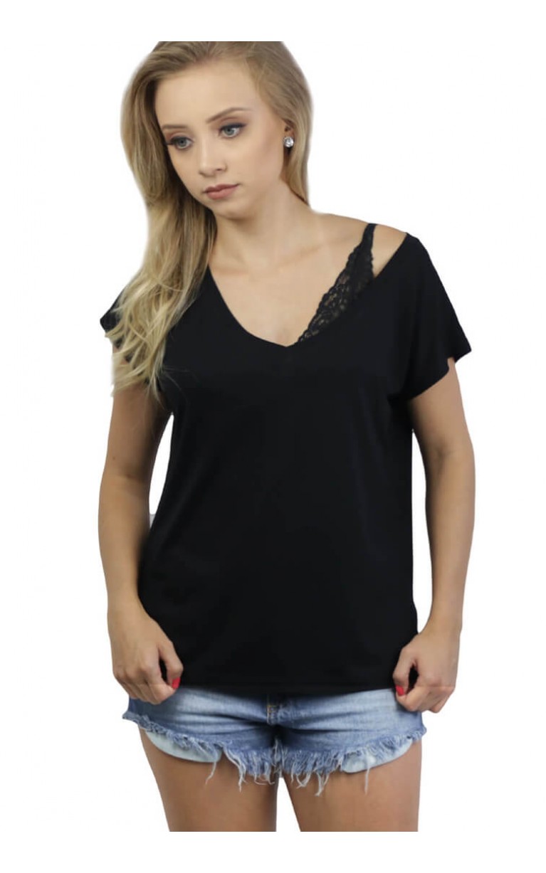 Camiseta Gola V Feminina Com Etiqueta Atr?s Preta