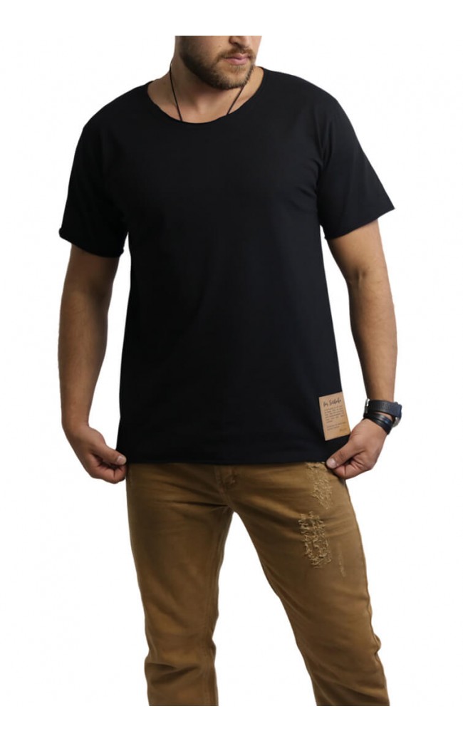 Camiseta Masculina Com Etiqueta Frente Preta