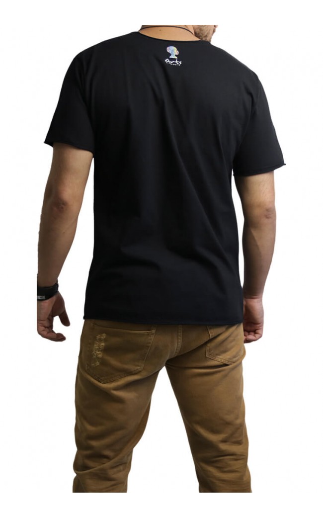 Camiseta Masculina Com Etiqueta Frente Preta