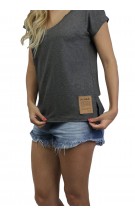 Camiseta Gola V Feminina Com Etiqueta Frente Cinza
